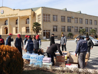 Samux Rayon İcra Hakimiyyəti də Türkiyədə zəlzələdən zərər çəkənlərə humanitar yardım göndərdi.