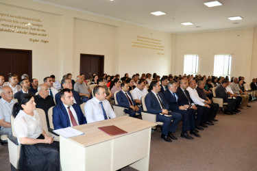 Samux rayonunun Sərkar kənd sakinləri ilə səyyar görüş keçirilib.