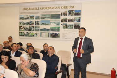 Samuxda Ziyadlı kənd sakinləri ilə səyyar görüş keçirilib.  