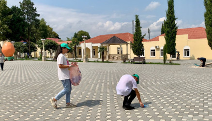 Samuxda "Yaşıl dünya naminə həmrəylik ili" və “Təmiz Ölkəm” layihəsi çərçivəsində təmizlik aksiyası keçirilib