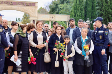 27 sentyabr 2025-ci il tarixdə Samux şəhərində Samux Şəhidləri Kompleksinin önündə “Anım günü”nə həsr olunmuş ümumrayon tədbiri keçirilib.