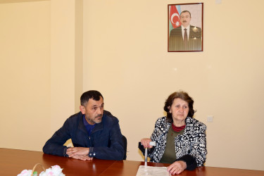 İcra Hakimiyyətində sakinlərin fərdi olaraq müraciət və təklifləri  dinlənilib.