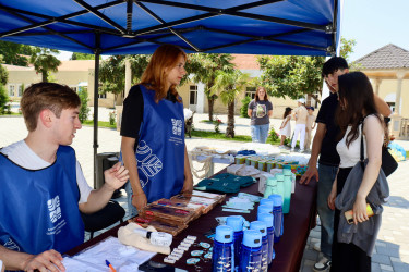 Vətəndaşların böyük marağına səbəb olan “Tullantıları hədiyyələrə dəyiş” tədbiri Samuxda keçirilib.