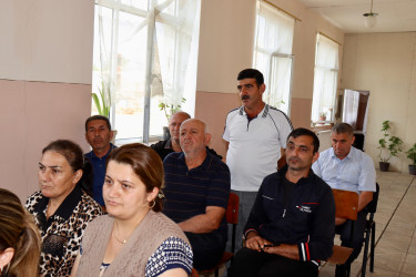 Samux rayonunun Tatlı kənd sakinləri ilə növbəti səyyar görüş keçirilib.