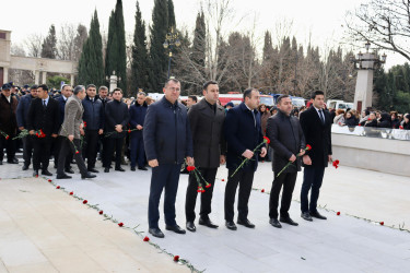 Samuxda 20 Yanvar şəhidlərinin əziz xatirəsi böyük ehtiramla anılıb