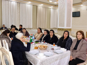 Samuxda Ramazan ayı münasibəti ilə dəfə iftar süfrəsi açılıb