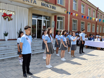 Samux rayonunda məktəblərdə “Son zəng” tədbiri keçirilib.