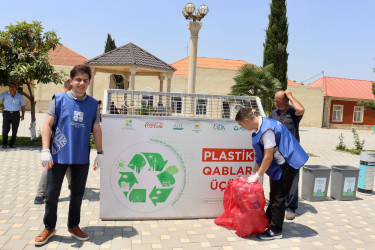 Vətəndaşların böyük marağına səbəb olan “Tullantıları hədiyyələrə dəyiş” tədbiri Samuxda keçirilib.
