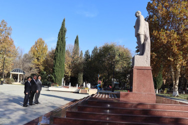 Samuxda  Yeni Azərbaycan Partiyasının təsis edilməsinin 33-cü il dönümünə həsr edilmiş “Yeni Azərbaycan Partiyası müstəqilliyimizin dönməzliyinin təminatçısıdır” adlı tədbir keçirilib.