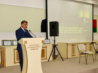 Samuxda Ulu Öndər Heydər Əliyevin anadan olmasının 103-cü ildönümünə həsr olunmuş elmi-praktiki konfrans keçirilib.