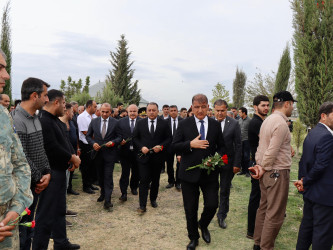 Antiterror əməliyyatlarında şəhid olmuş mayor Qasımov Sənan Fərman oğlunun şəhadətinin ildönümü münasibətilə anım mərasimi keçirilib