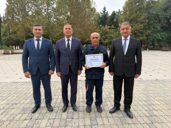 Samux rayonunda Energetiklərin Peşə Bayramı Günü qeyd edilib