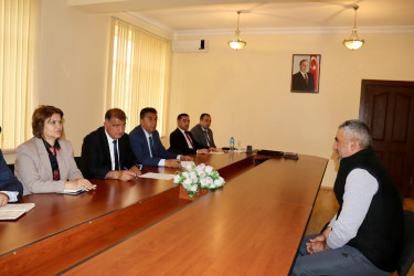 Samuxda  sakinlərin fərdi olaraq müraciət və təklifləri dinlənilib