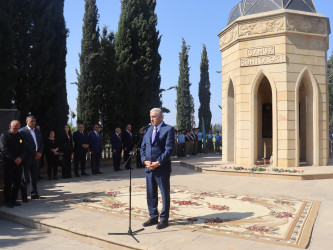 Samux rayonunda “27 sentyabr - Anım Günü” ilə bağlı Samux Şəhidlər Kompleksi önündə tədbir keçirildi.