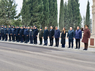 Samuxda təyyarə qəzasının qurbanları bir dəqiqəlik sükutla yad edilib