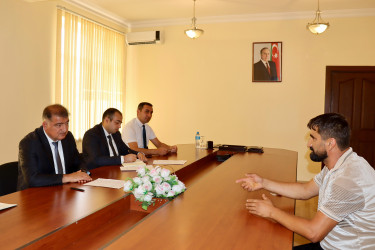 Novbəti dəfə müraciət edən sakinlərin fərdi müraciət və təklifləri dinlənilib