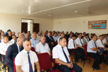 Qovlarsarı kənd sakinləri ilə səyyar görüş keçirilib.