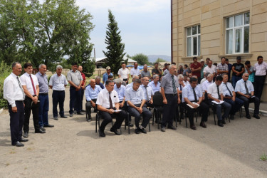 Samux Rayon İcra Hakimiyyətinin başçısı Alı Qocayevin rayonun Poylu kənd sakinləri ilə növbəti səyyari görüşü keçirildi.